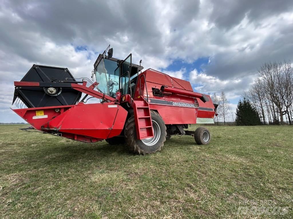 Dronningborg D4500 Teraviljakombainid
