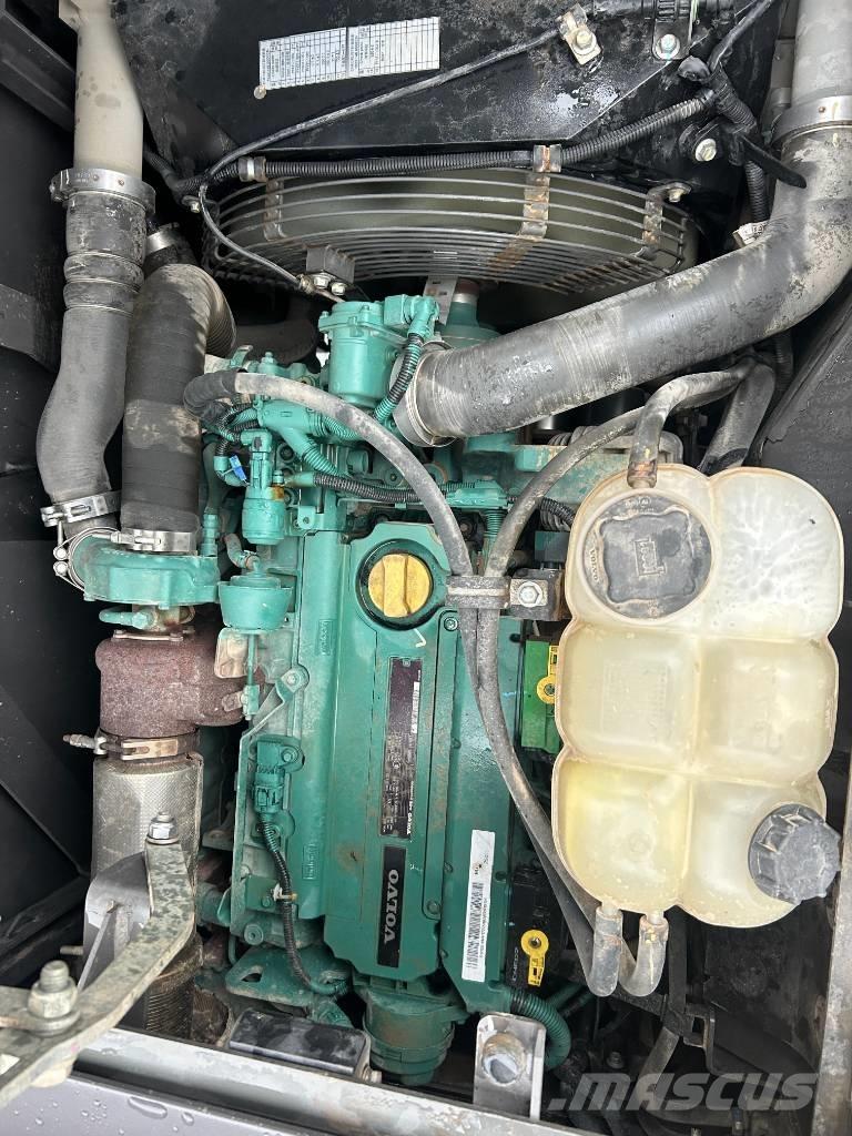 Volvo EC 140 EL Roomikekskavaatorid