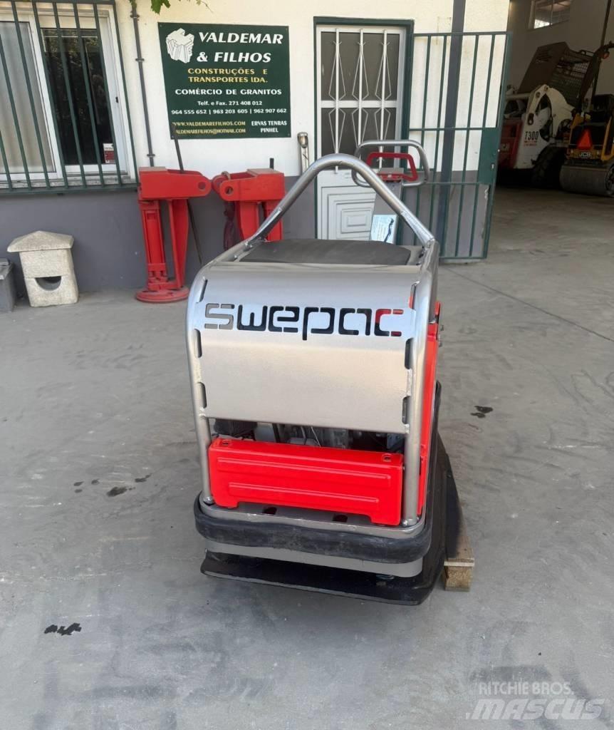 Swepac FB 450, 450Kg Vibraatorid