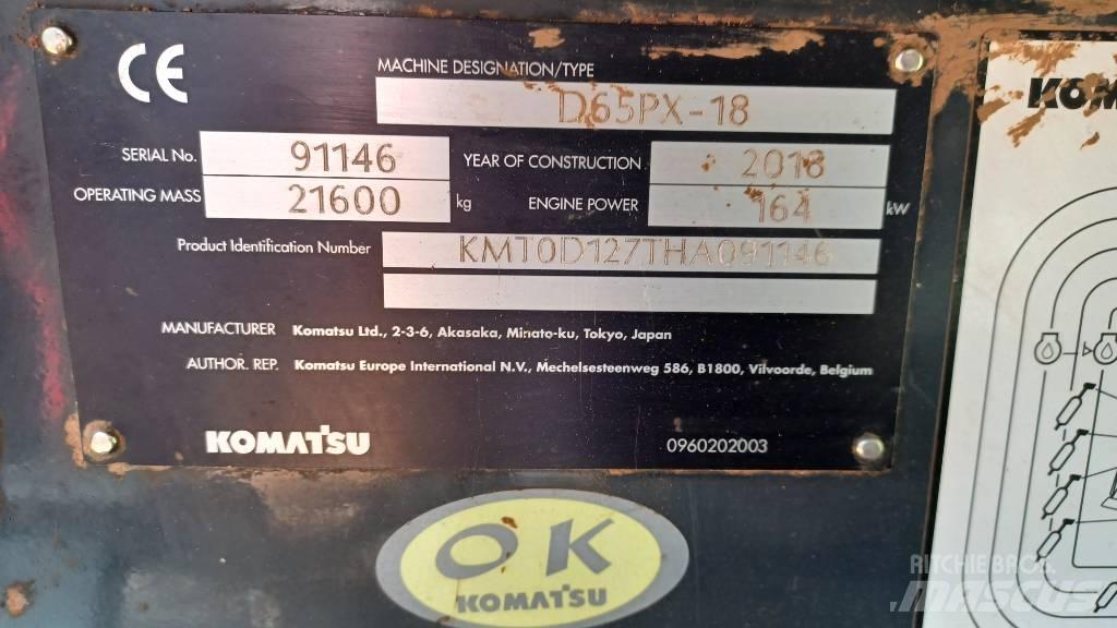 Komatsu D65PX-18 Buldooserid