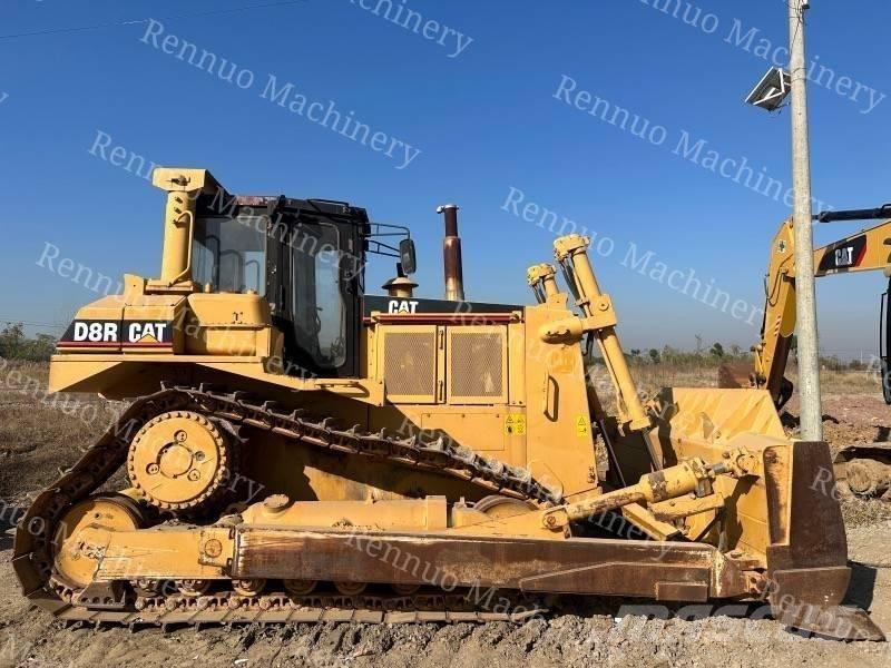 CAT D 8 R Buldooserid
