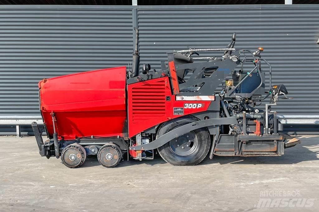 Bomag BF 300 P Asfaldilaoturid