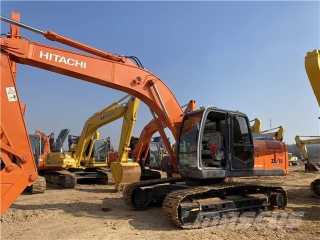 Hitachi ZX210 Roomikekskavaatorid