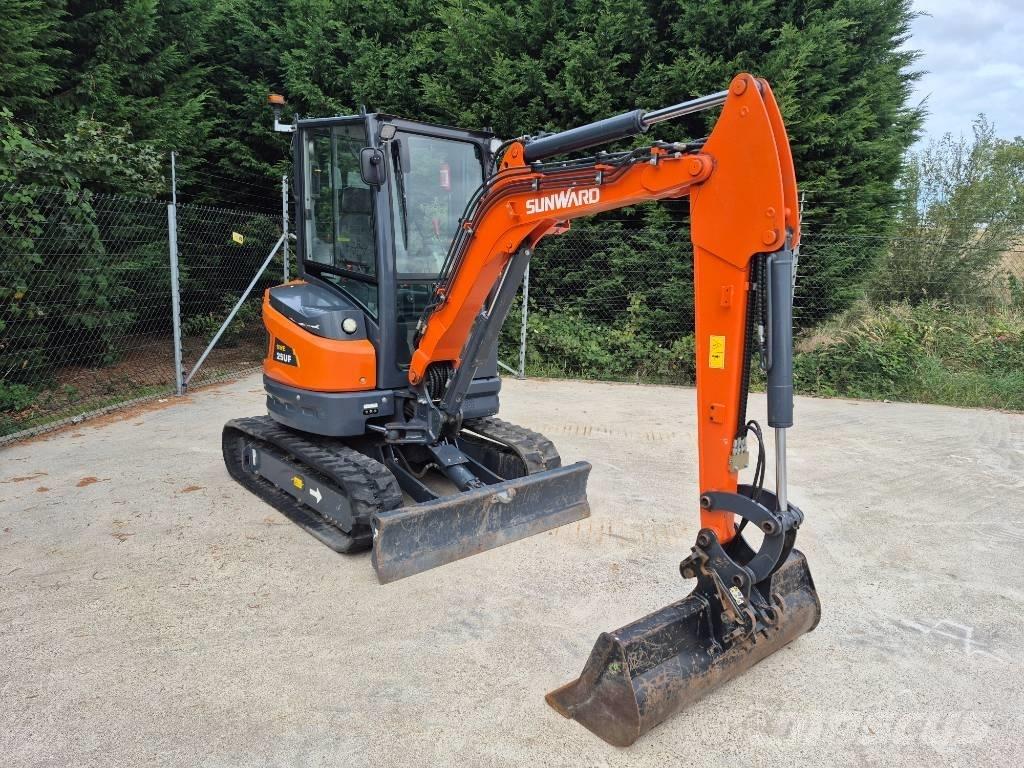 Sunward SWE 25 UF Miniekskavaatorid < 7 t