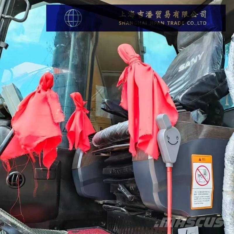 Sany SY 215 Roomikekskavaatorid