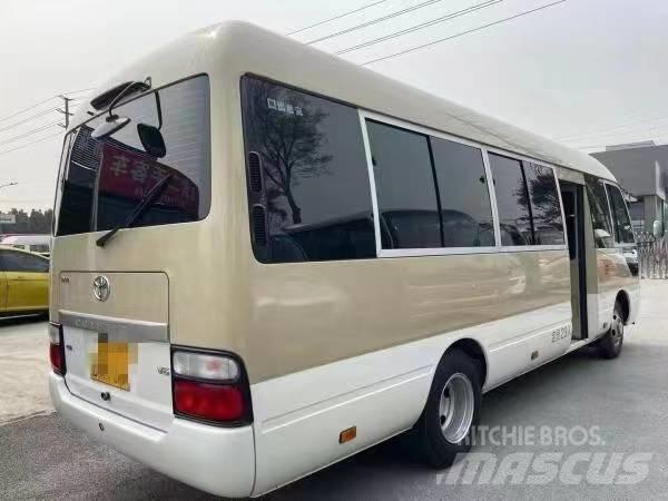 Toyota Coaster Bus Väikebussid