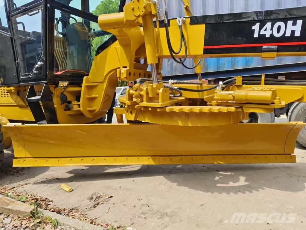 CAT 120 H Greiderid