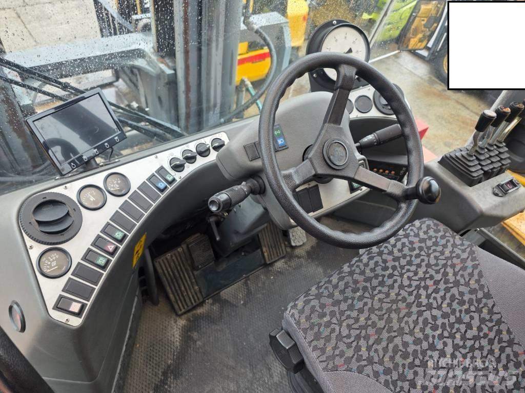 Kalmar DCD 320-12 Diiseltõstukid