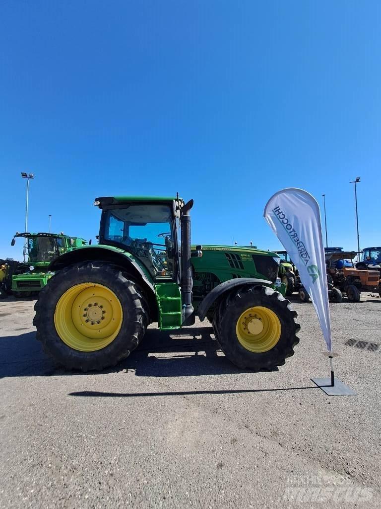 John Deere 6210 R Traktorid