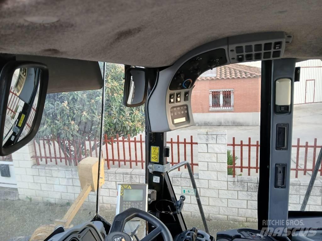 CAT 966 G series II Rataslaadurid