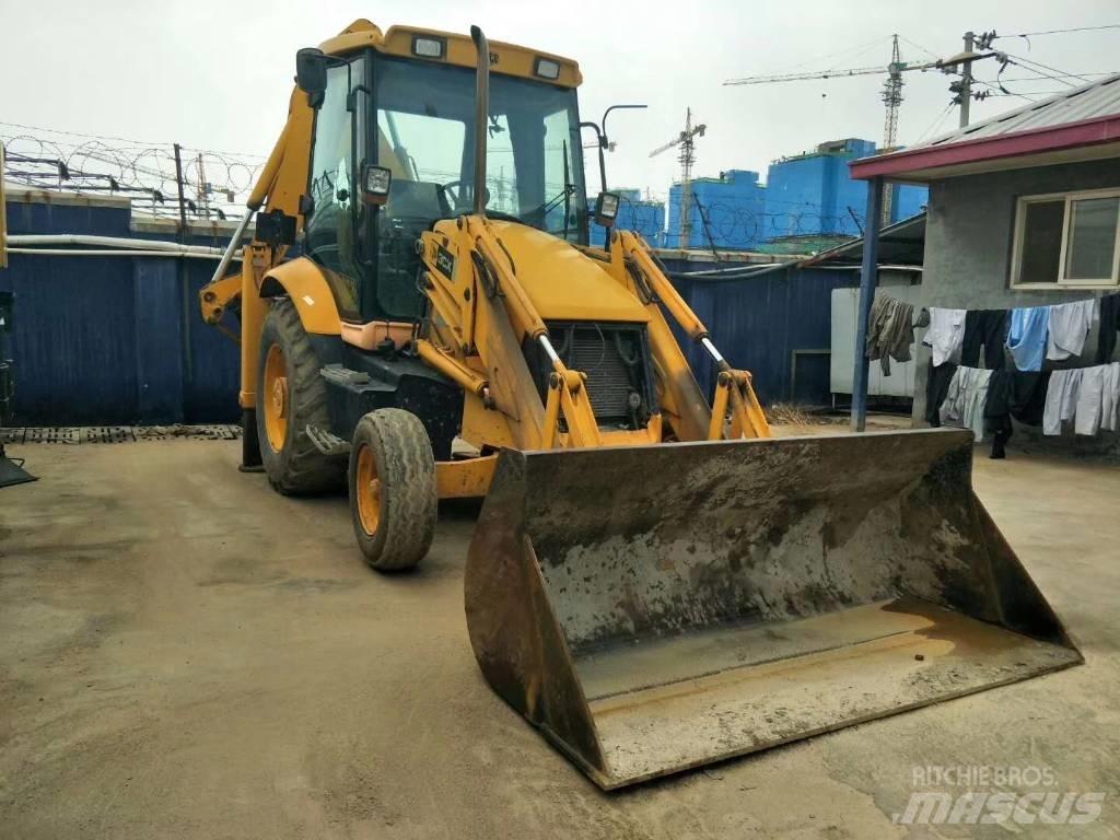 JCB 3CX Ekskavaatorlaadurid