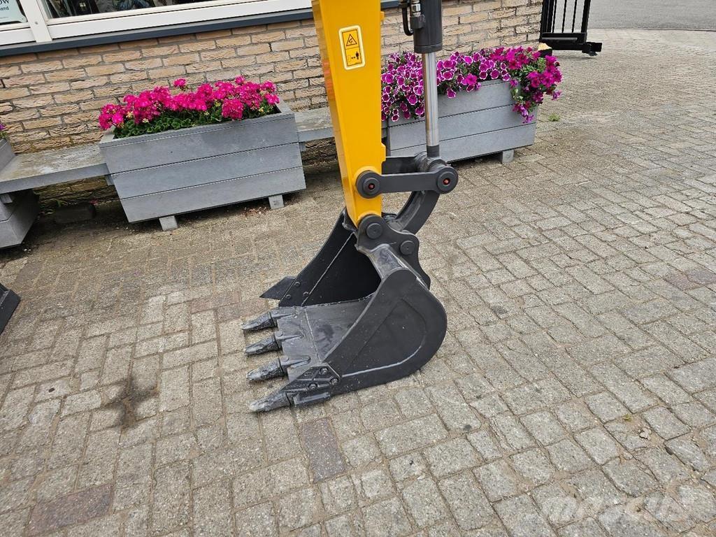 XCMG XE27U Miniekskavaatorid < 7 t