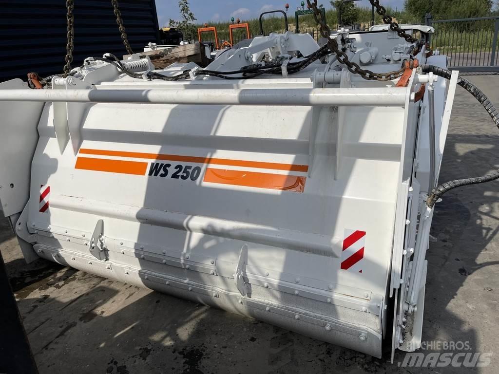 Wirtgen WS 250 Asfaldi taaskasutuse masinad
