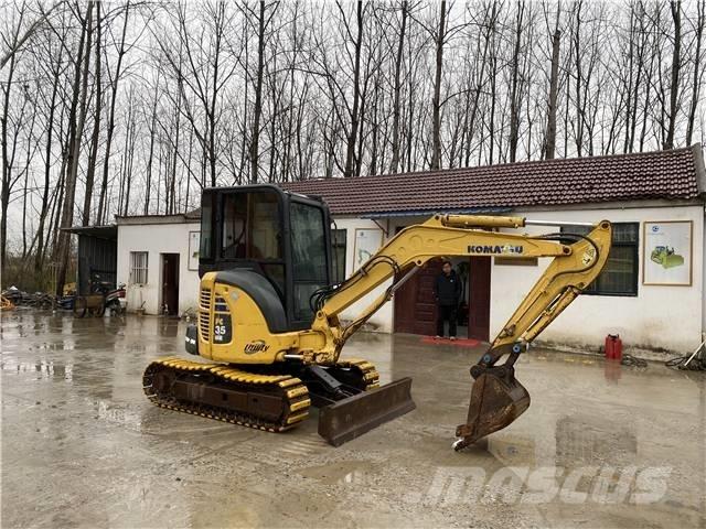 Komatsu PC35MR-2 Roomikekskavaatorid