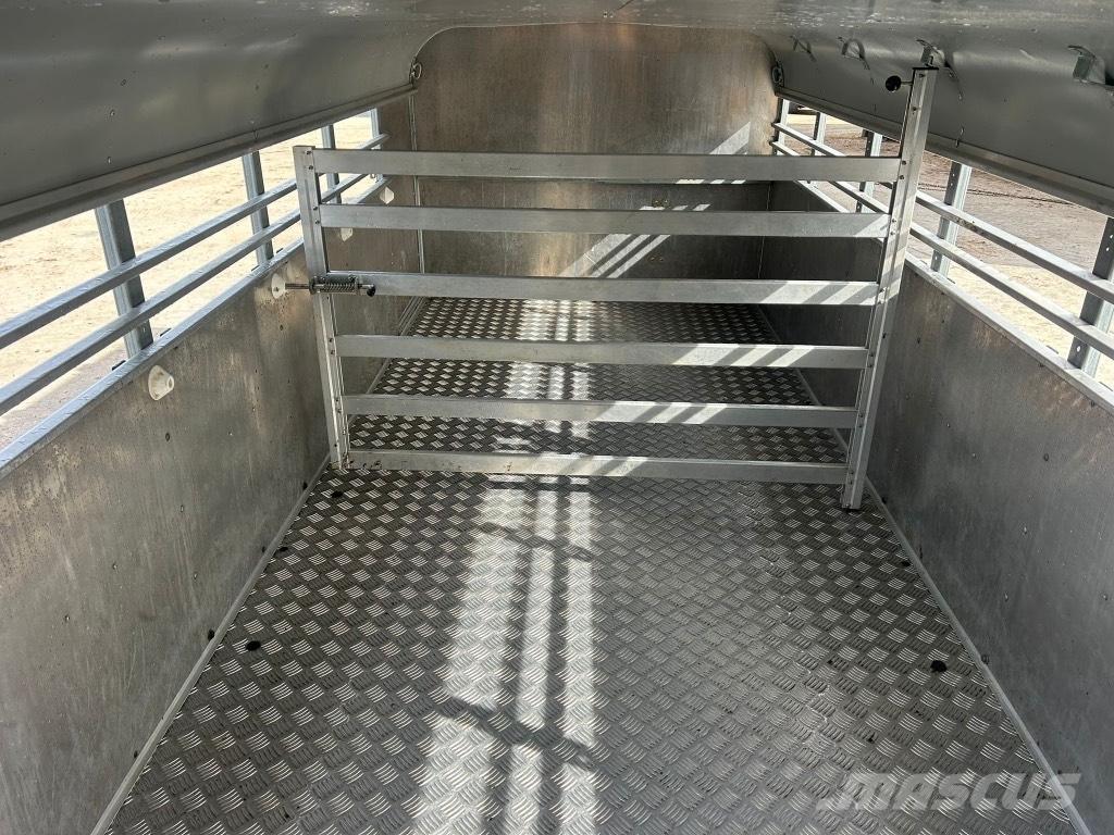 Ifor Williams TA 510 Loomaveohaagised