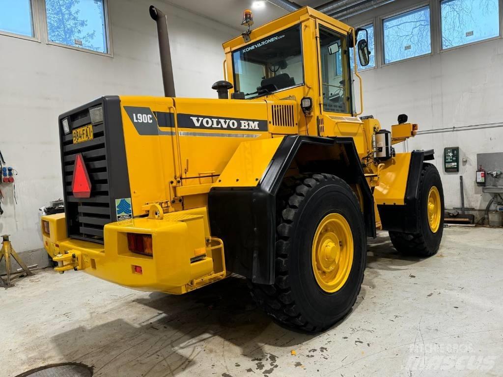 Volvo L 90C Rataslaadurid
