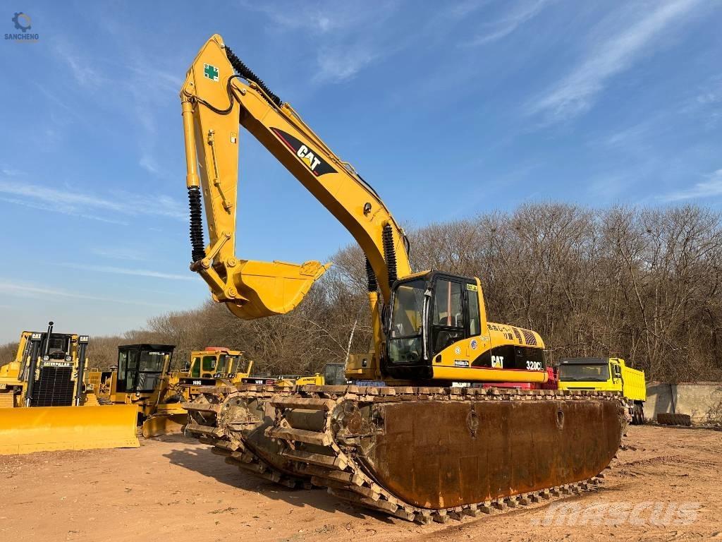 CAT 320 C L Amfiib ekskavaatorid