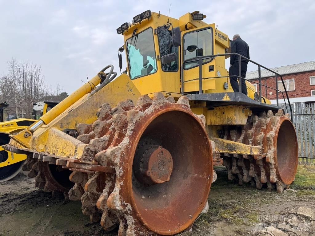 Bomag BC 972 RB-4 Jäätmetihendajad