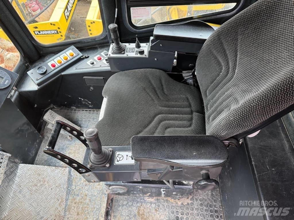 Bomag BC 972 RB-4 Jäätmetihendajad