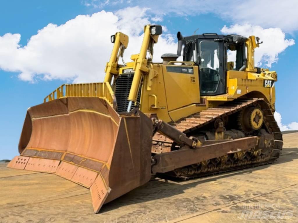 CAT D 8 T Buldooserid
