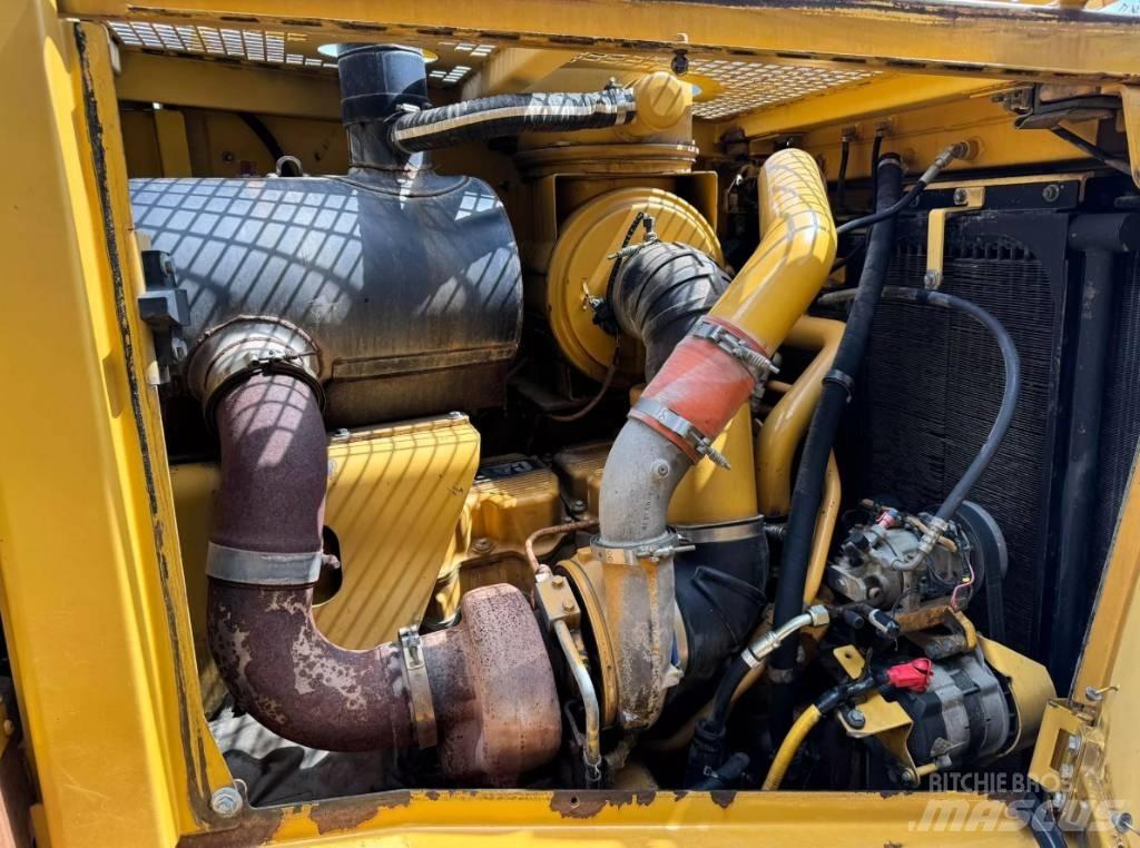 CAT D 8 T Buldooserid