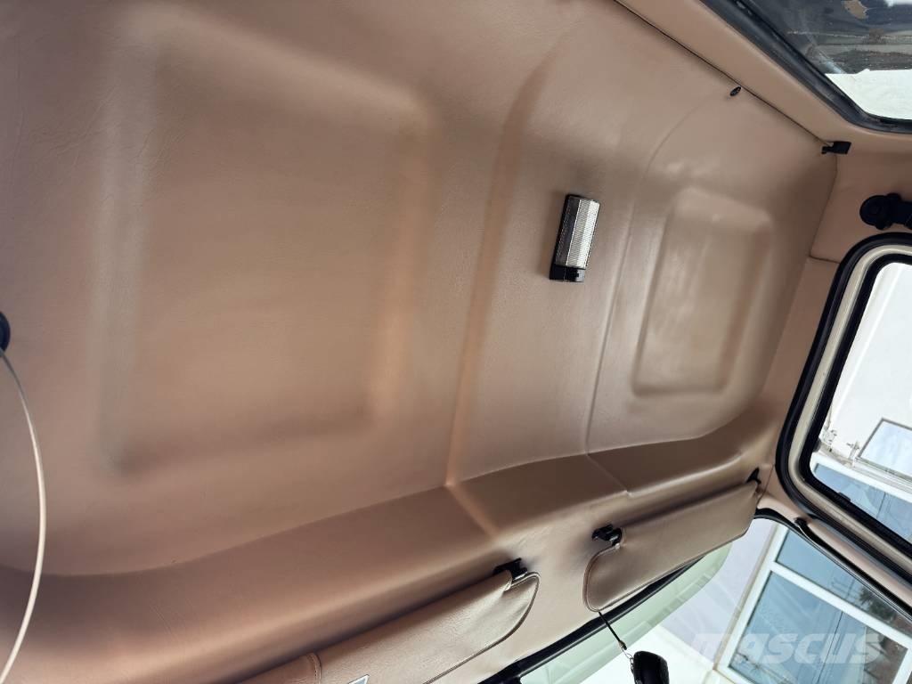 Mack CV 713 Kallurid