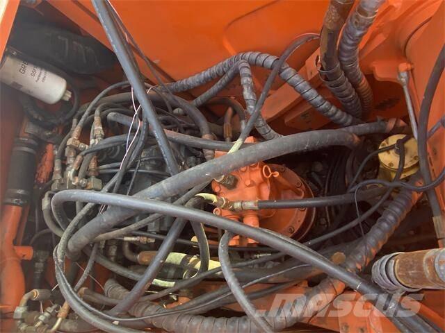 Doosan DH150 Roomikekskavaatorid