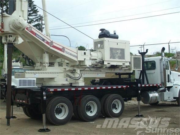  TEXOMA 800 Vertikaalsed puurmasinad