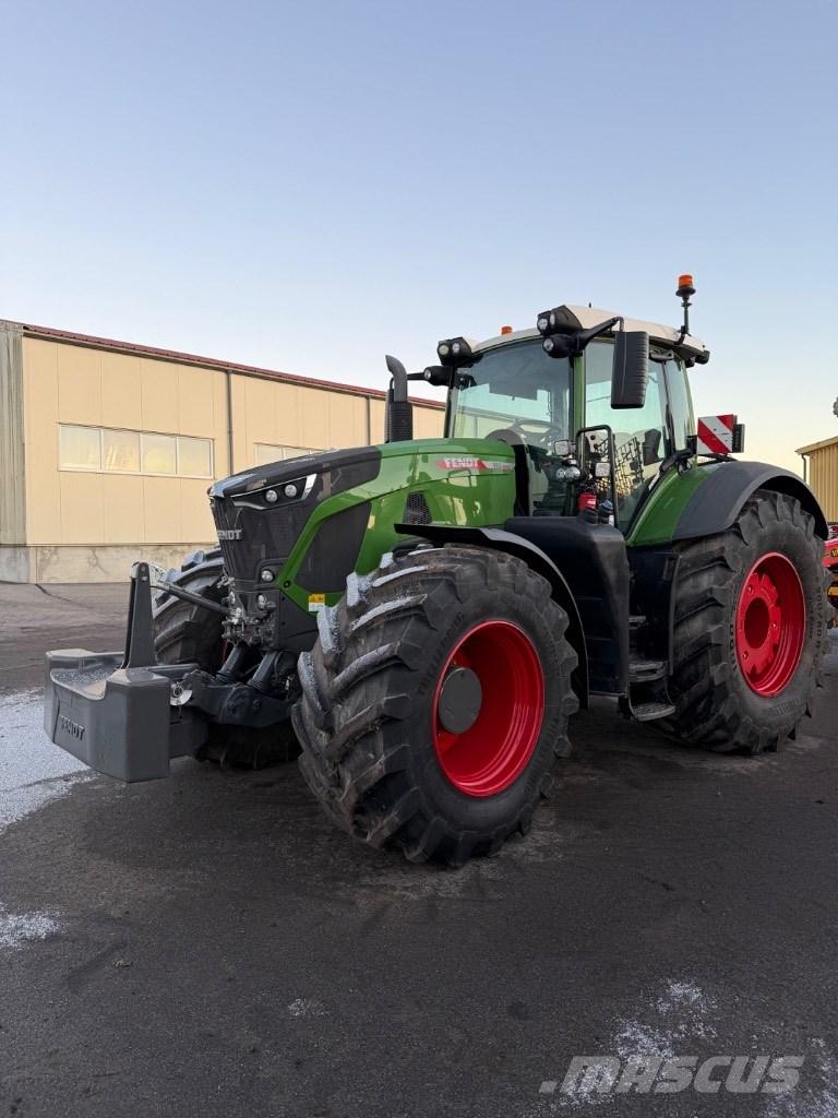 Fendt 933 Vario Traktorid