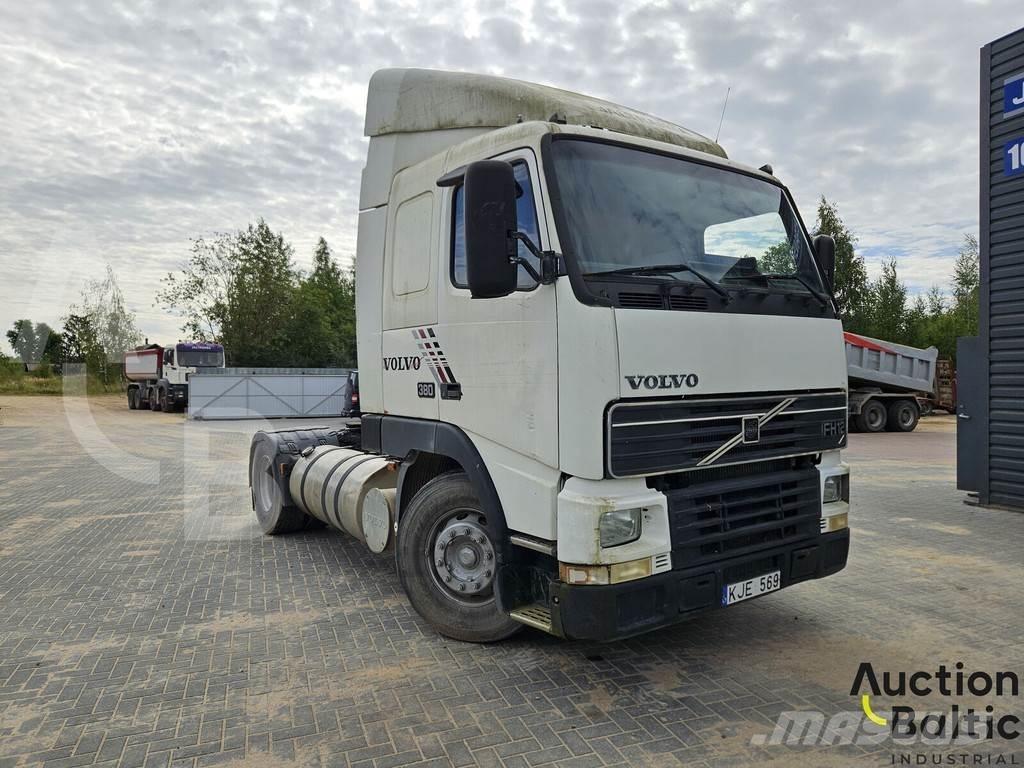 Volvo FH12 Sadulveokid