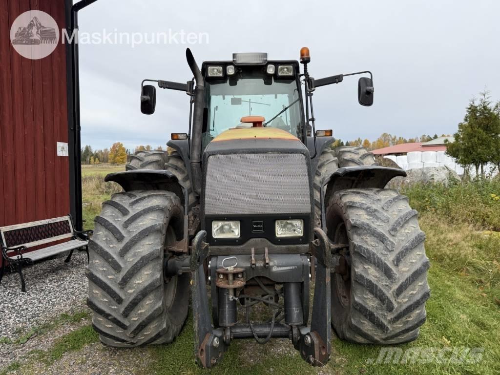 Valtra Valmet 8350-4 Traktorid