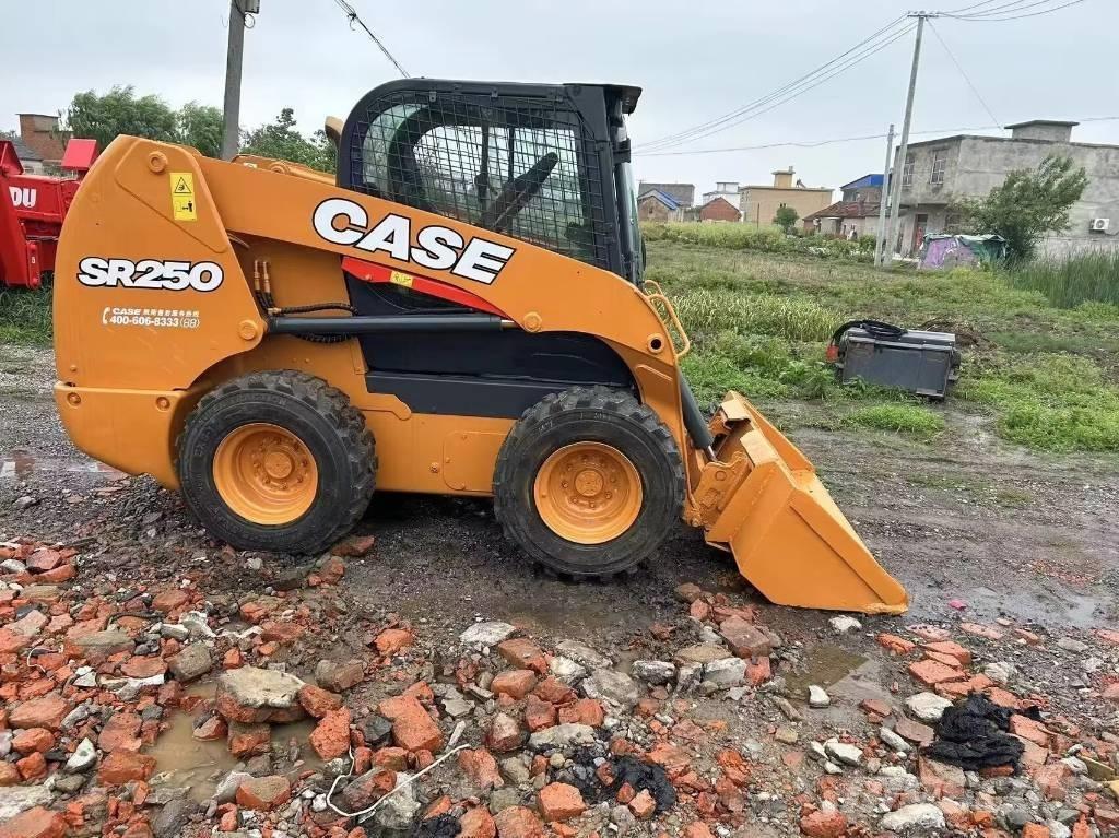 CASE SR 250 Kompaktlaadurid