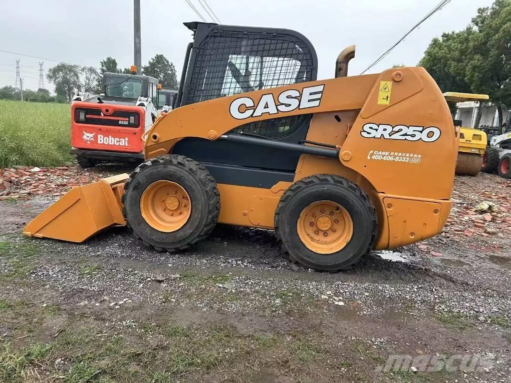 CASE SR 250 Kompaktlaadurid