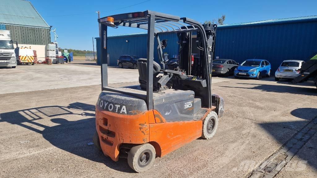 Toyota 8 FBMT 30 Elektritõstukid