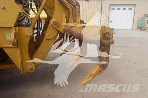 CAT 140M Greiderid