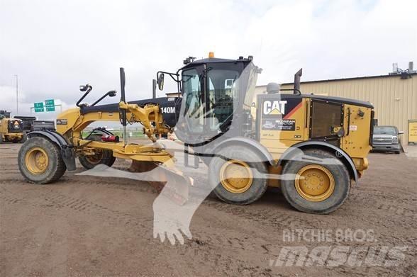 CAT 140M Greiderid