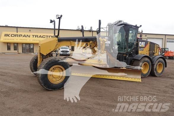 CAT 140M AWD Greiderid