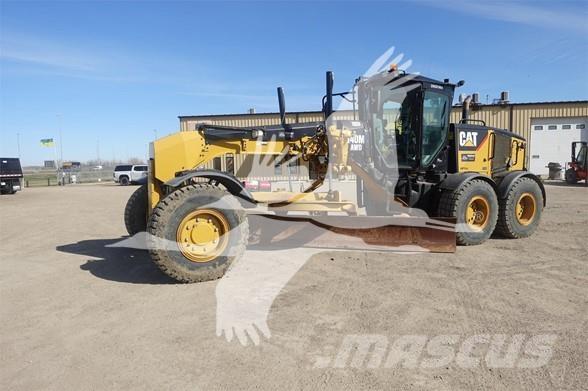 CAT 140M AWD Greiderid