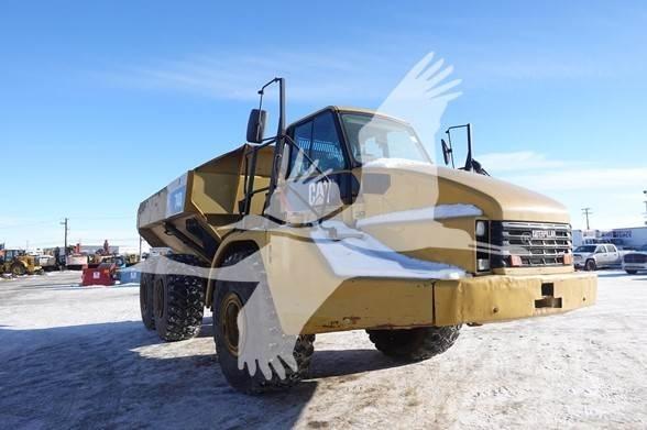 CAT 740 Liigendraamiga pinnaseveokid
