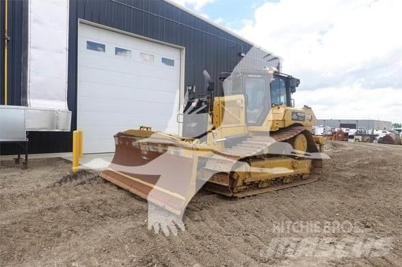 CAT D6 LGP Buldooserid