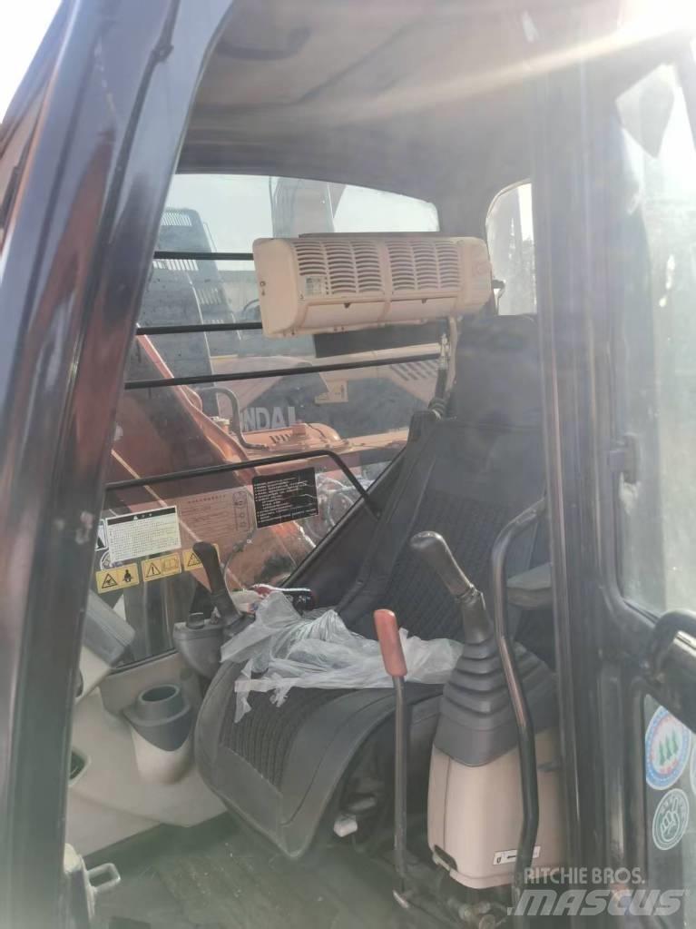 Hitachi ZX 70 Roomikekskavaatorid