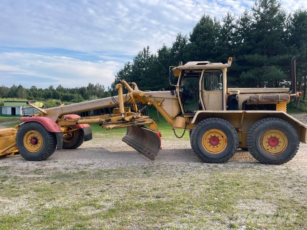 Lokomo AH 172 Greiderid