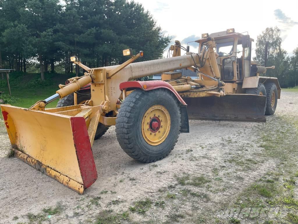 Lokomo AH 172 Greiderid