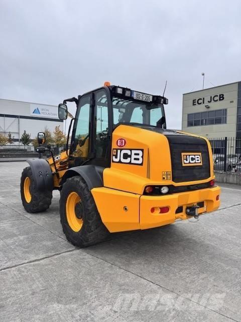 JCB TM 320 S Põllumajanduslikud teleskoopkäitlejad