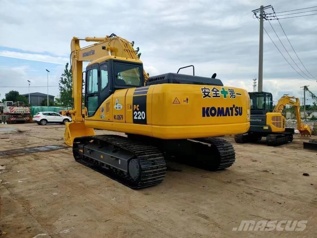 Komatsu pc220-7 Roomikekskavaatorid