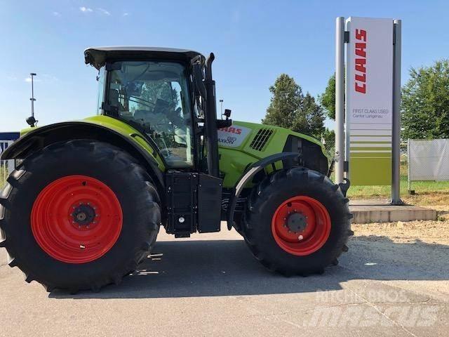 CLAAS AXION 810 Traktorid
