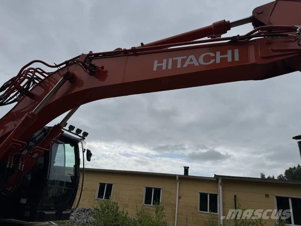 Hitachi ZX 225USLC-7 Roomikekskavaatorid