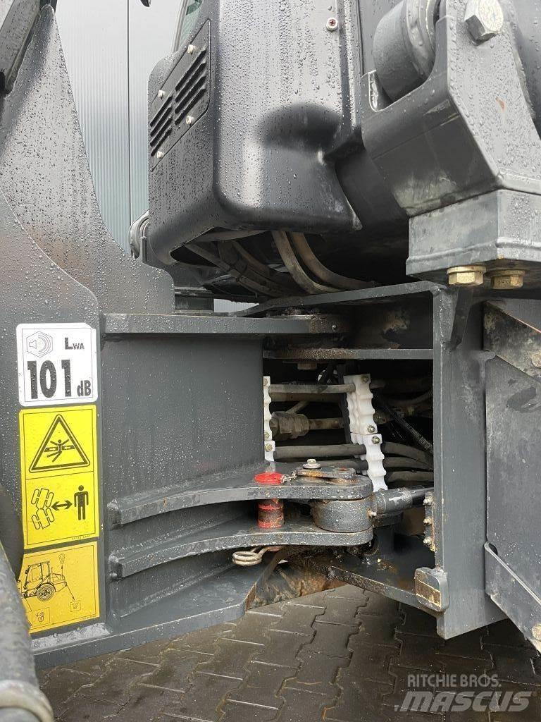 Komatsu WA80-6 Rataslaadurid