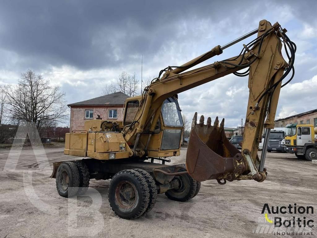 Atlas 1204 Ratasekskavaatorid