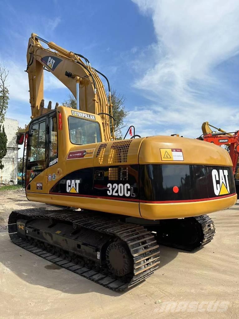CAT 320 C L Roomikekskavaatorid
